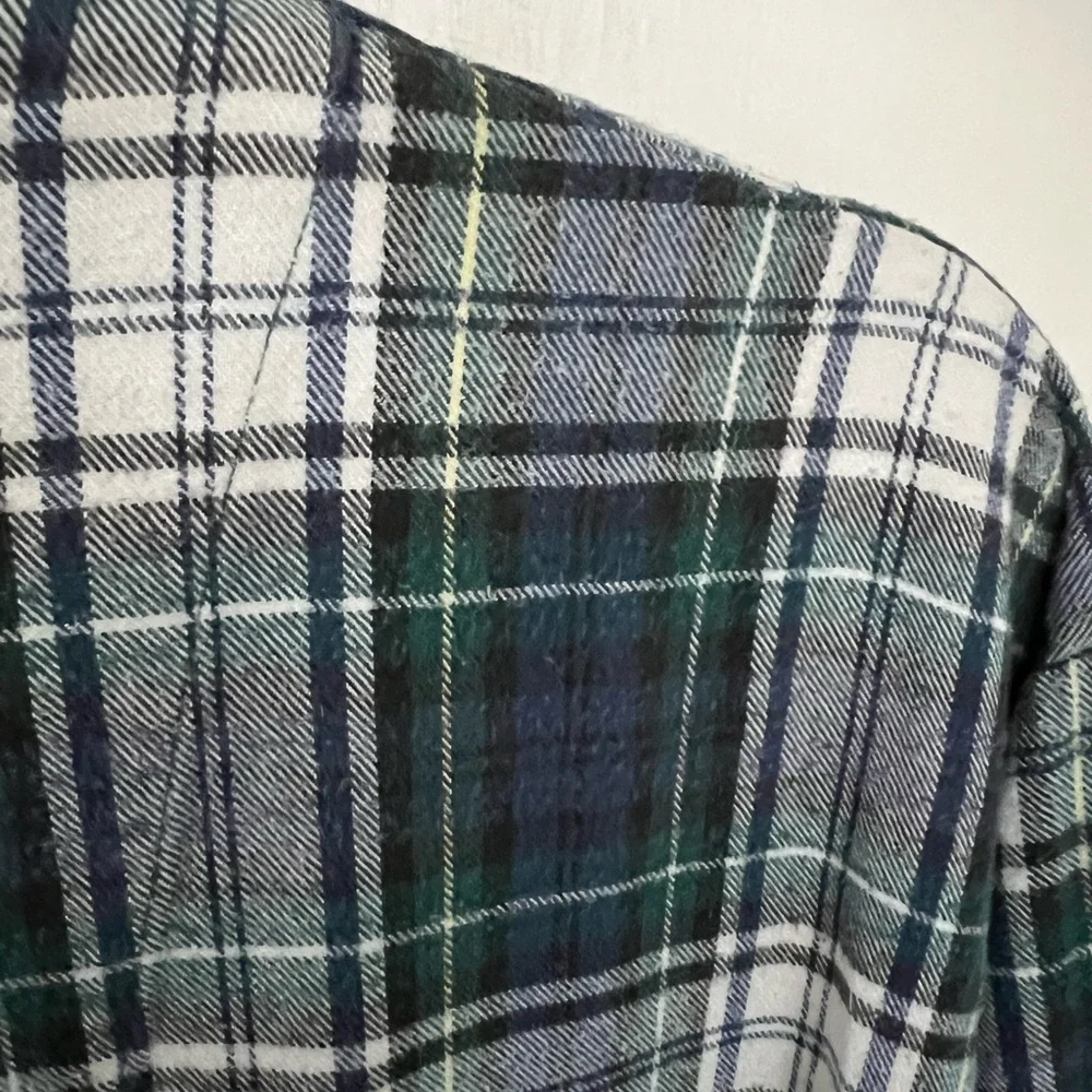Vintage plaid Tigger sleep shirt / nightshirt, L / XL - Picture 6 of 9